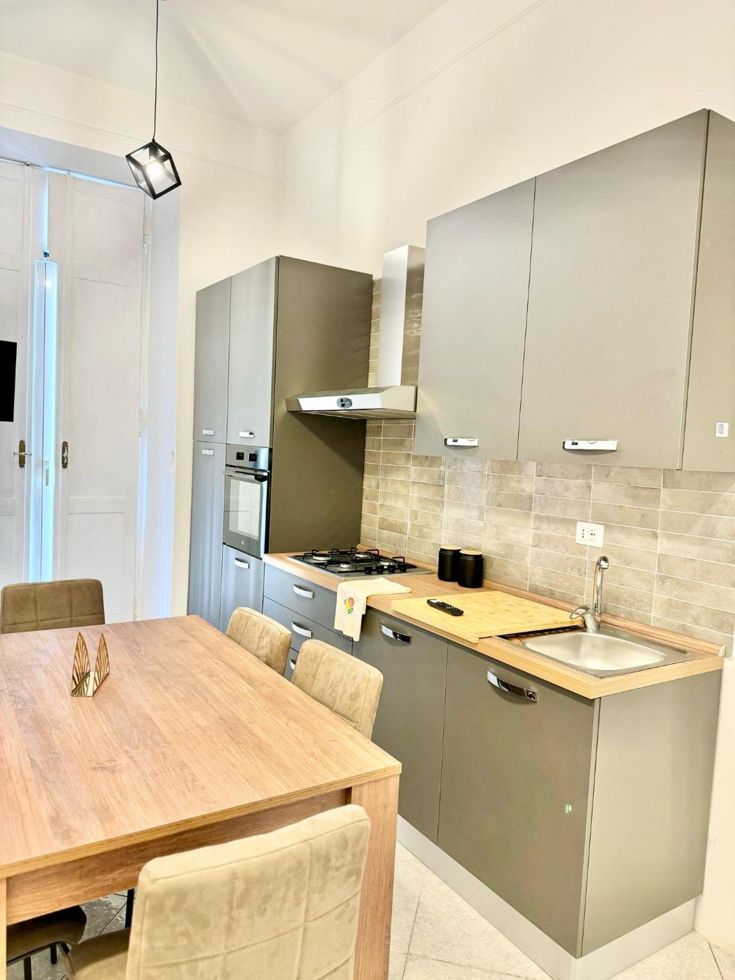 Appartement House Station *
